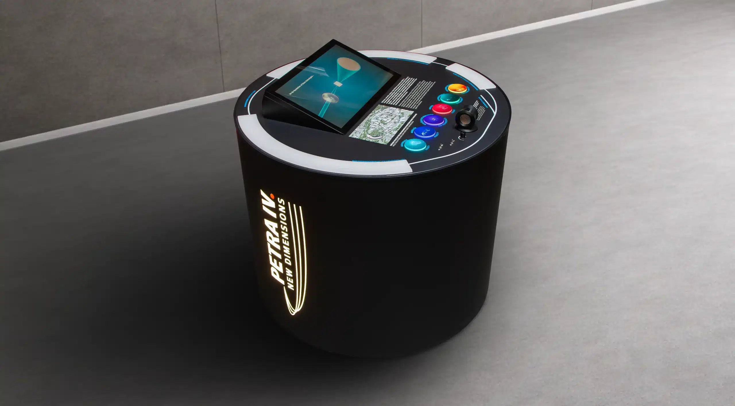 Interaktives Exponat zur Veranschaulichung des Teilchenbeschleunigers PETRA IV